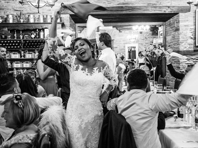 La boda de Carlos y Aura en Ponferrada, León 66