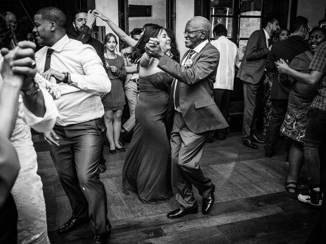 La boda de Carlos y Aura en Ponferrada, León 92