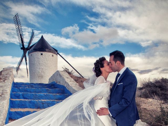 La boda de Javier y María en Consuegra, Toledo 30