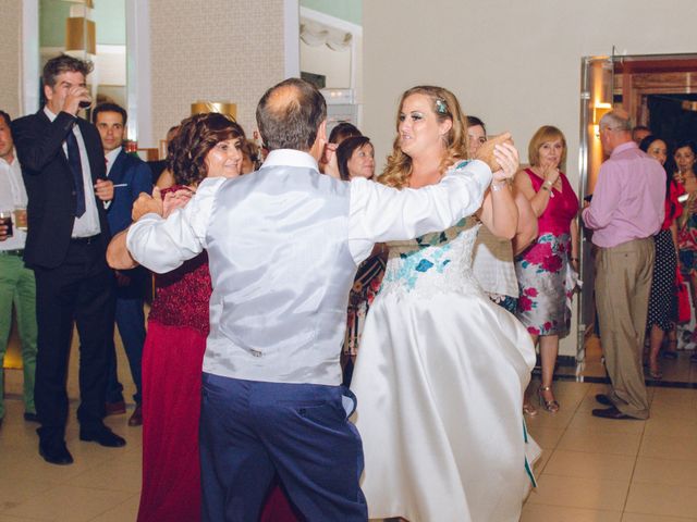 La boda de Alfredo y Veronica en Galapagos, Guadalajara 32