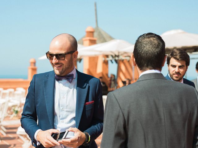 La boda de Felipe y Marta en Chiclana De La Frontera, Cádiz 35