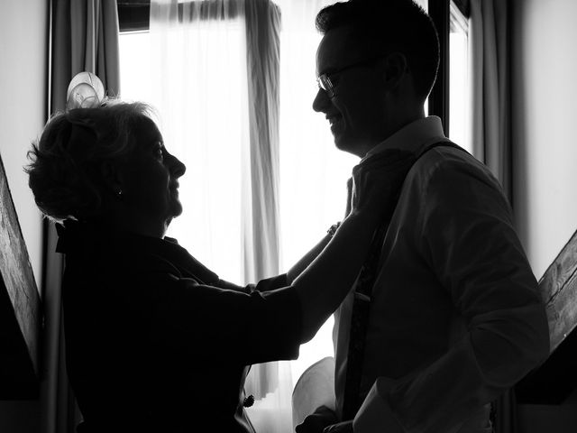 La boda de Miguel y Ana en Torrecaballeros, Segovia 19