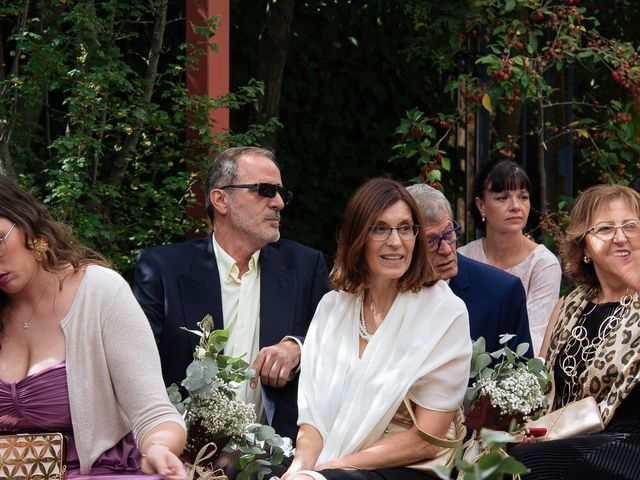 La boda de Miguel y Ana en Torrecaballeros, Segovia 31