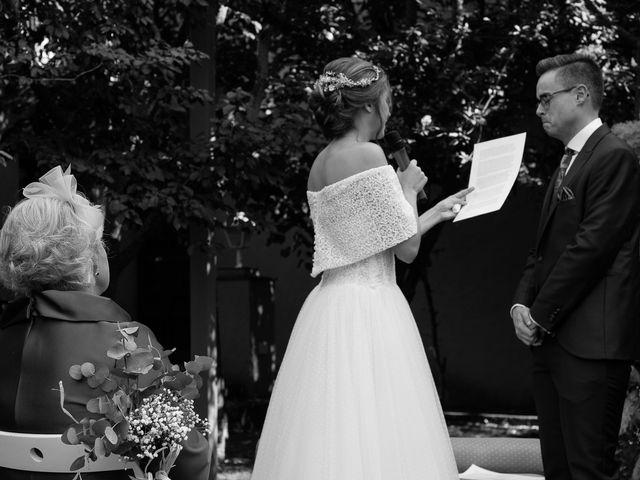 La boda de Miguel y Ana en Torrecaballeros, Segovia 78