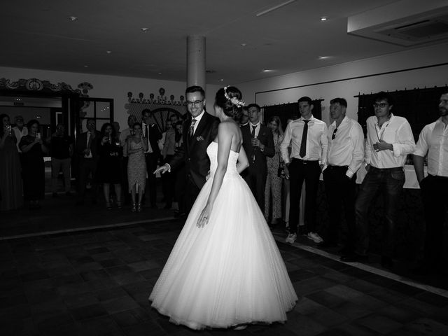 La boda de Miguel y Ana en Torrecaballeros, Segovia 142