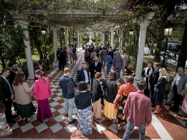 La boda de Cameron y Rocío en Sevilla, Sevilla 23