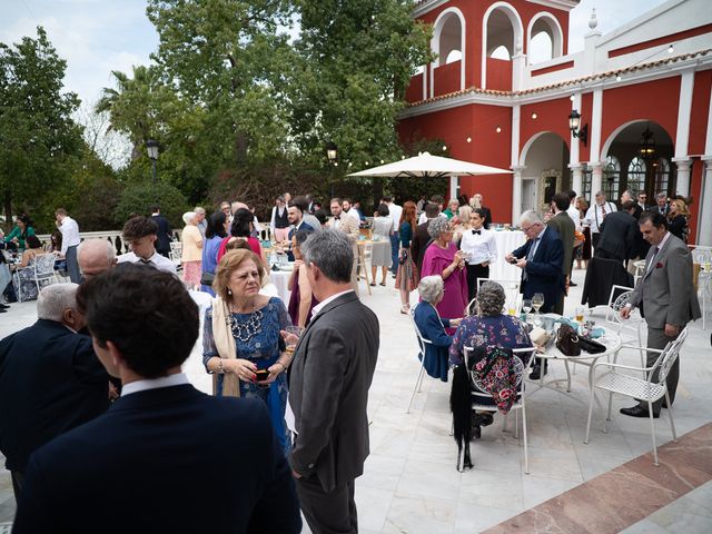 La boda de Cameron y Rocío en Sevilla, Sevilla 64