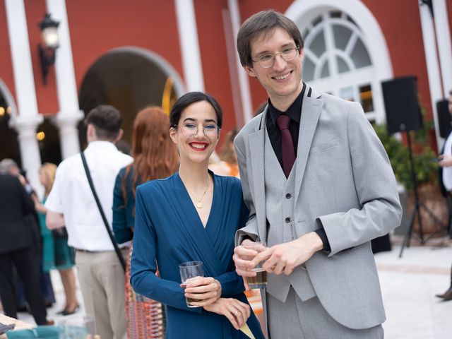 La boda de Cameron y Rocío en Sevilla, Sevilla 65