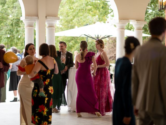 La boda de Cameron y Rocío en Sevilla, Sevilla 90