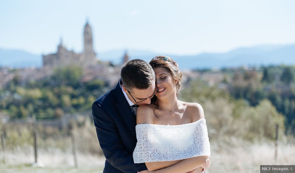 La boda de Miguel y Ana en Torrecaballeros, Segovia