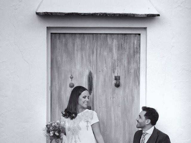 La boda de Joaquín y Estefanía en Lebrija, Sevilla 35