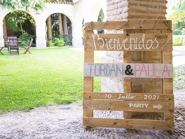 La boda de Paula y Jordán en Carrizo De La Ribera, León 1