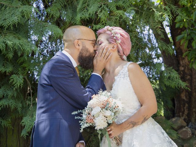 La boda de Paula y Jordán en Carrizo De La Ribera, León 37