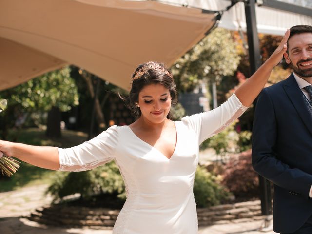 La boda de Ainara y Alfonso en Getxo, Vizcaya 39