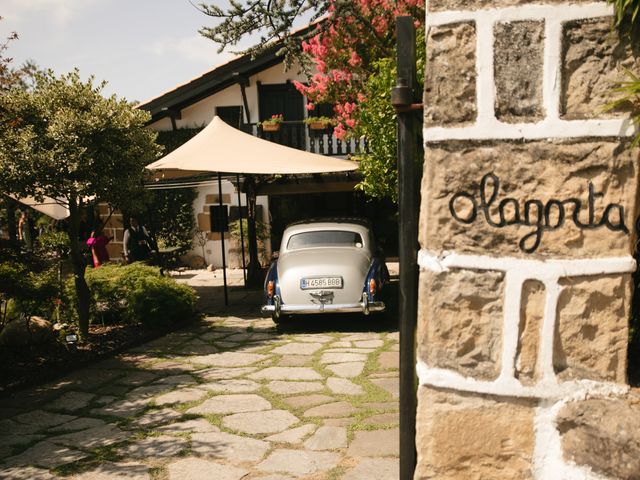 La boda de Ainara y Alfonso en Getxo, Vizcaya 59