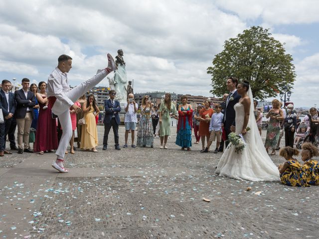 La boda de Carlos y Sio en Getxo, Vizcaya 21