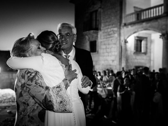 La boda de Diego y Sara en Palacio De Saldañuela, Burgos 25