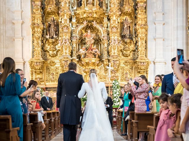 La boda de Diego y Sara en Palacio De Saldañuela, Burgos 53