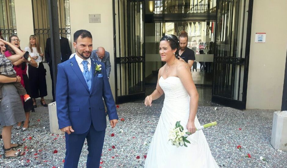 La boda de Xavi y Helena en Terrassa, Barcelona