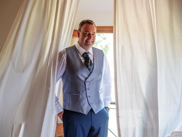 La boda de Jordi y Cynara en Pontos, Girona 81