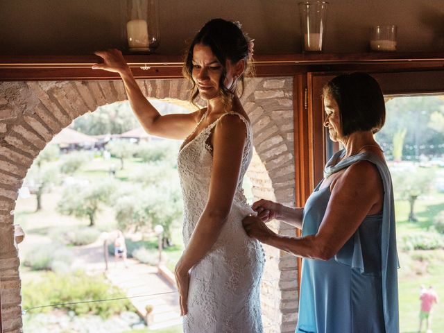 La boda de Jordi y Cynara en Pontos, Girona 125