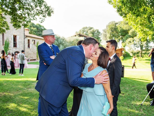 La boda de Jordi y Cynara en Pontos, Girona 166