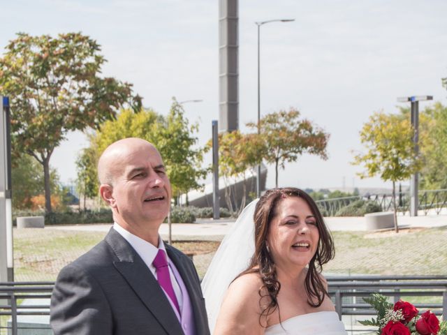 La boda de Emy y Nasta en Rivas-vaciamadrid, Madrid 15