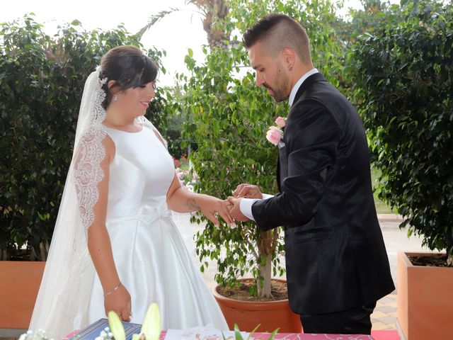 La boda de Toni y Laura en La Pobla De Farnals, Valencia 48
