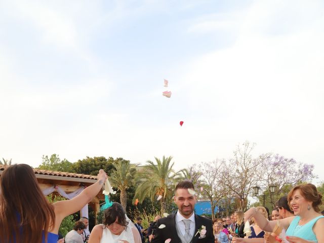 La boda de Toni y Laura en La Pobla De Farnals, Valencia 53