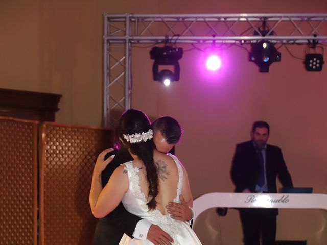La boda de Toni y Laura en La Pobla De Farnals, Valencia 91