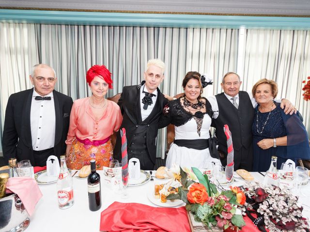 La boda de Javi y Bego en Sondika, Vizcaya 29