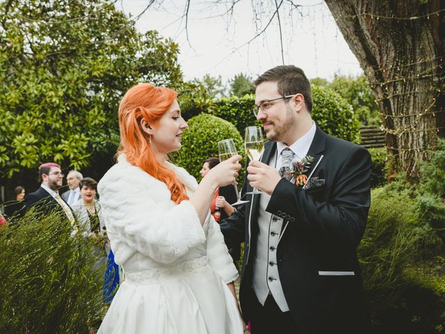 La boda de Maya y Héctor en Gijón, Asturias 32