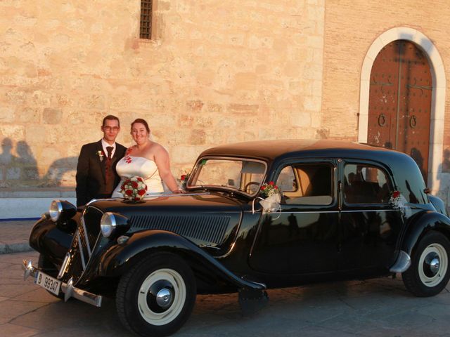 La boda de Juan Manuel  y Vanesa  en Sitges, Barcelona 23