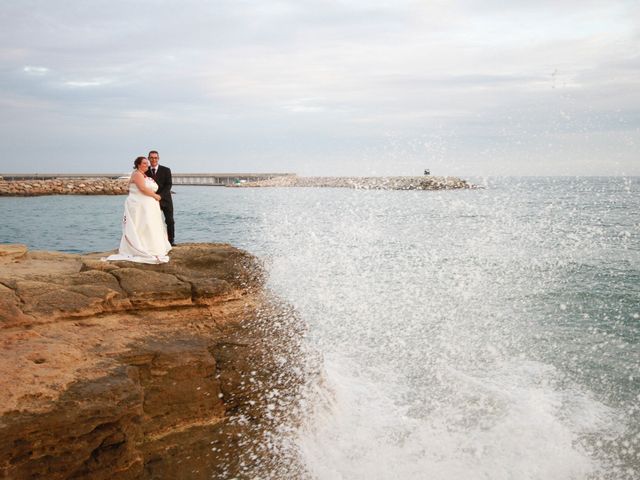 La boda de Juan Manuel  y Vanesa  en Sitges, Barcelona 36