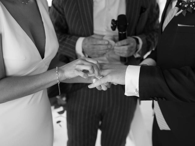 La boda de Adrian y Patricia en Alginet, Valencia 13