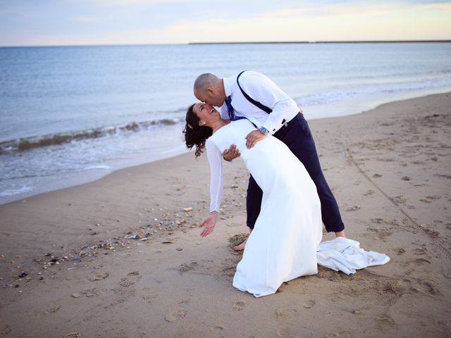 La boda de Javier y Cinta en Valverde Del Camino, Huelva 17