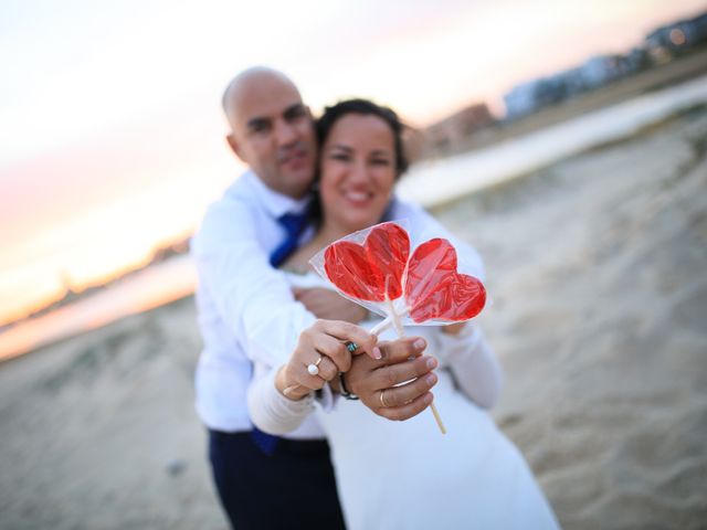 La boda de Javier y Cinta en Valverde Del Camino, Huelva 24