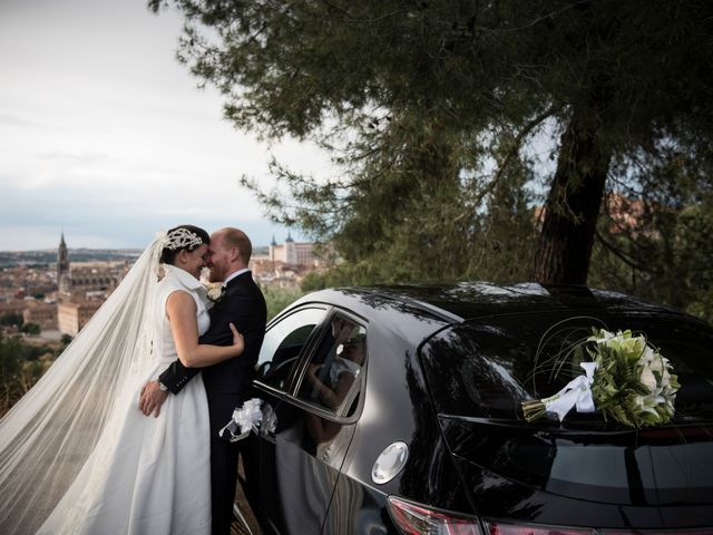 La boda de Juan y Cristina en Toledo, Toledo 10