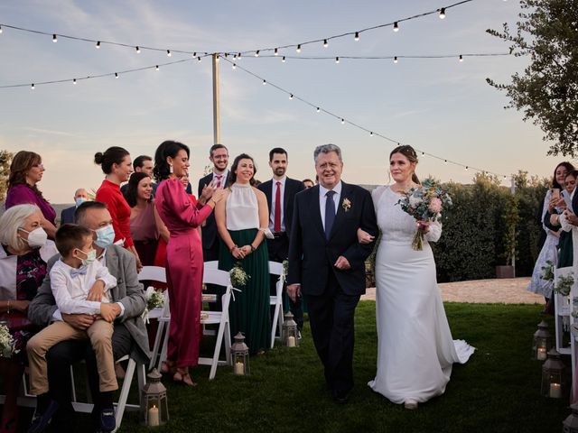 La boda de Alberto y María en Caracuel De Calatrava, Ciudad Real 26
