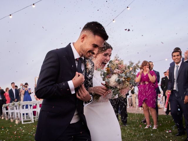 La boda de Alberto y María en Caracuel De Calatrava, Ciudad Real 38