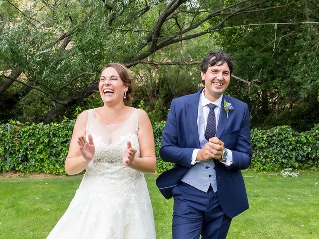 La boda de Ricardo y Yolanda en Navacepedilla De Corneja, Ávila 21