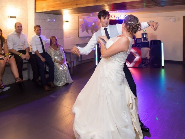 La boda de Ricardo y Yolanda en Navacepedilla De Corneja, Ávila 26