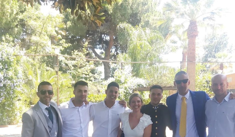 La boda de Alberto y Mari Carmen en Gador, Almería