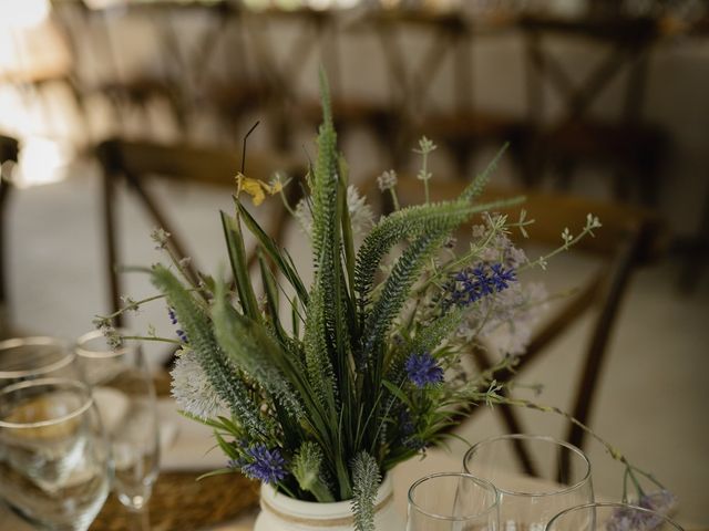 La boda de Jordi y Coia en La Seu D&apos;urgell, Lleida 96