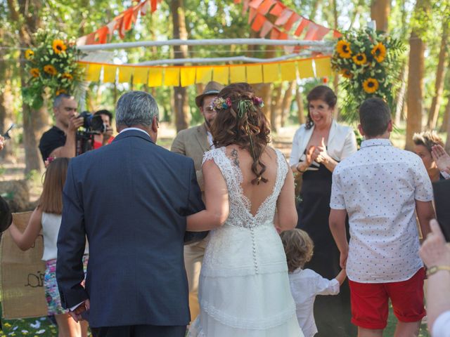 La boda de Chencho y Elena en Saelices, Cuenca 30