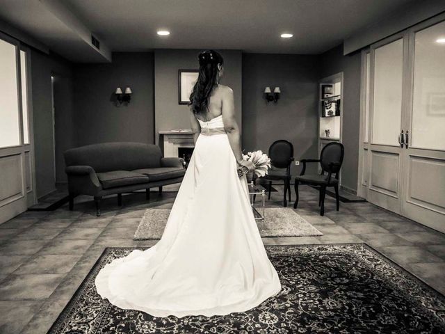 La boda de Roberto y Esther en Valdemorillo, Madrid 33