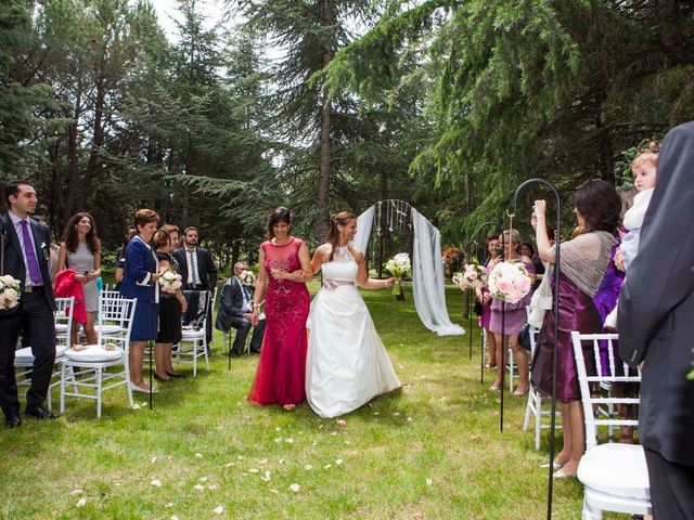 La boda de Roberto y Esther en Valdemorillo, Madrid 128