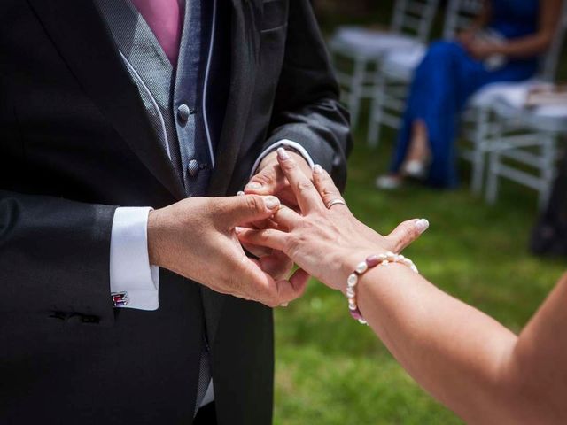 La boda de Roberto y Esther en Valdemorillo, Madrid 223