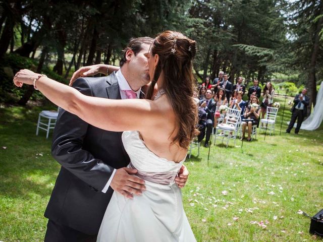 La boda de Roberto y Esther en Valdemorillo, Madrid 229