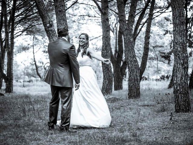 La boda de Roberto y Esther en Valdemorillo, Madrid 360